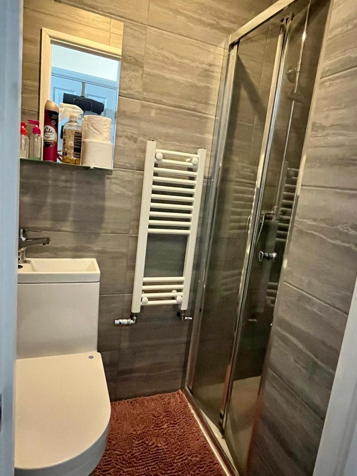 Home Away Лондон Экстерьер фото